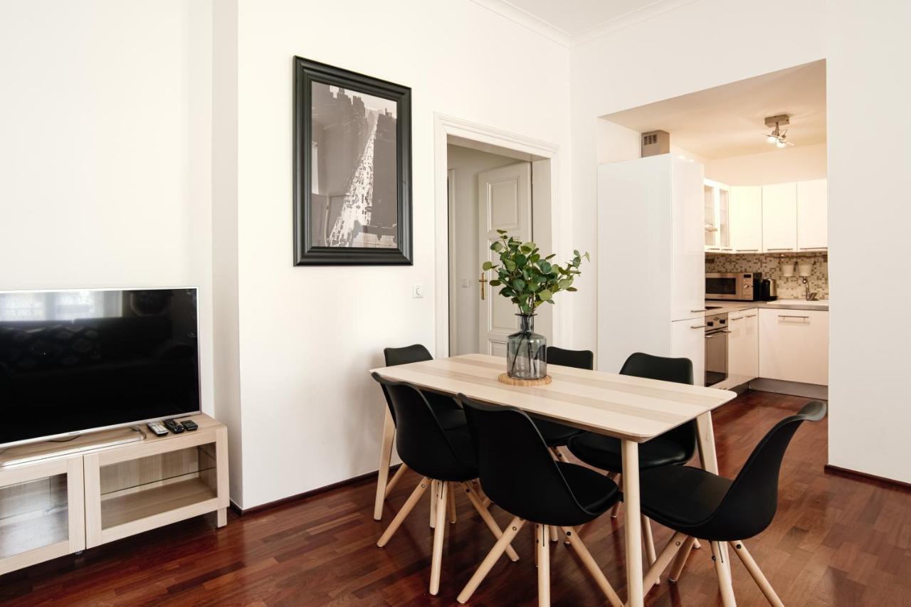 Apartment Gesse Kollarova Prague Exterior photo
