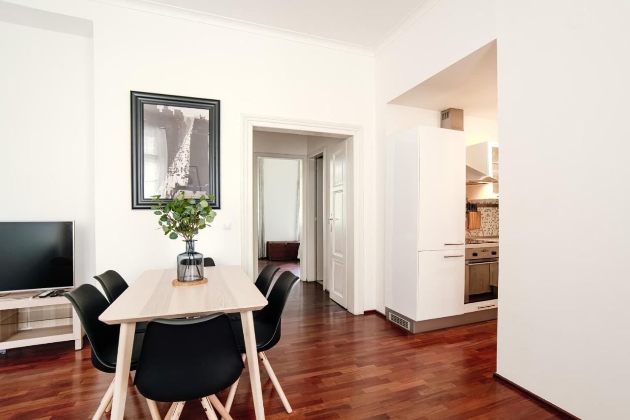 Apartment Gesse Kollarova Prague Exterior photo